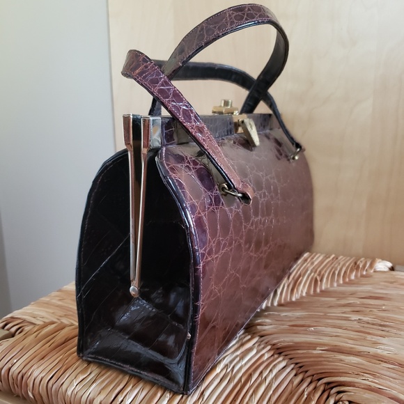VINTAGE Bellestone Alligator Handbag! - Picture 11 of 14